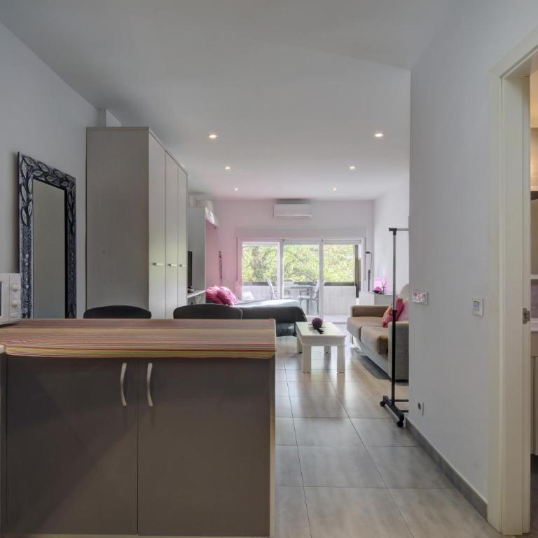 Milla de Oro - 200m de la playa - Apartamento Superior de 1 dormitorio con balcón - 11