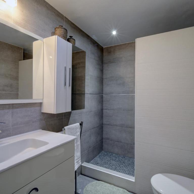 Milla de Oro - 200m de la playa - Apartamento Superior de 1 dormitorio con balcón - 13