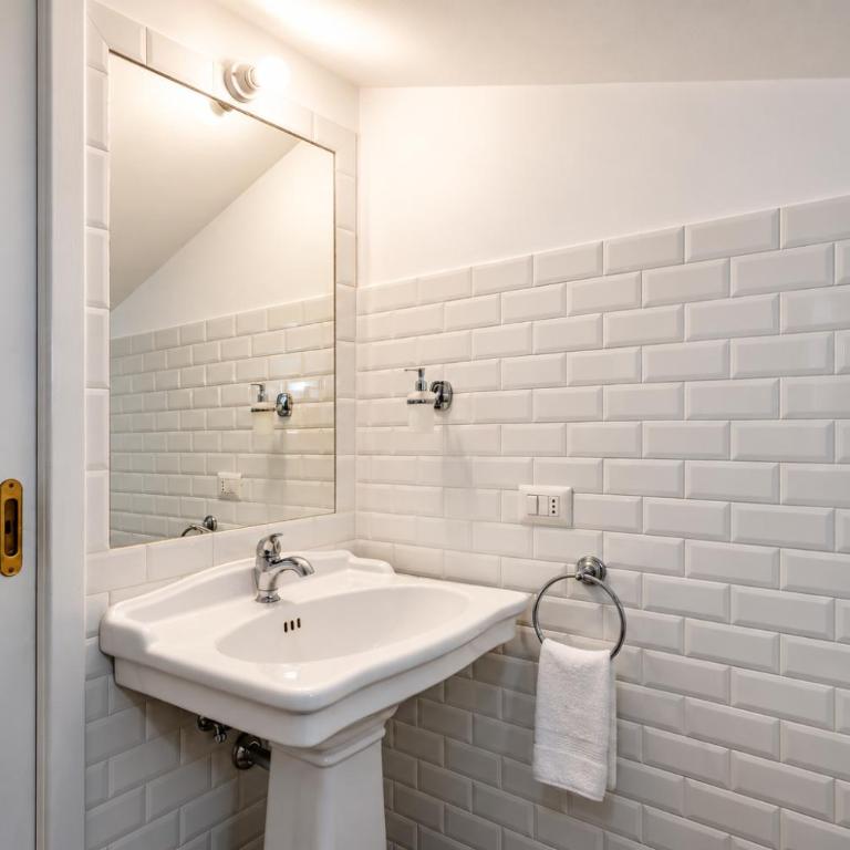 Trevi Fountain Stylish Penthouse IREX Apartment - Apartment mit 2 Schlafzimmern - 28