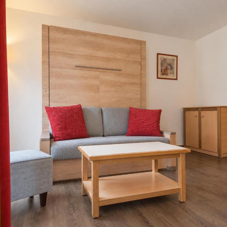 Appartement proche des pistes La Rivière Chamonix - Studio avec Balcon - 2