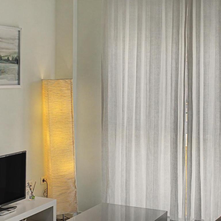 Apartamentos Goya - Apartamento Superior con vistas a la ciudad - 3