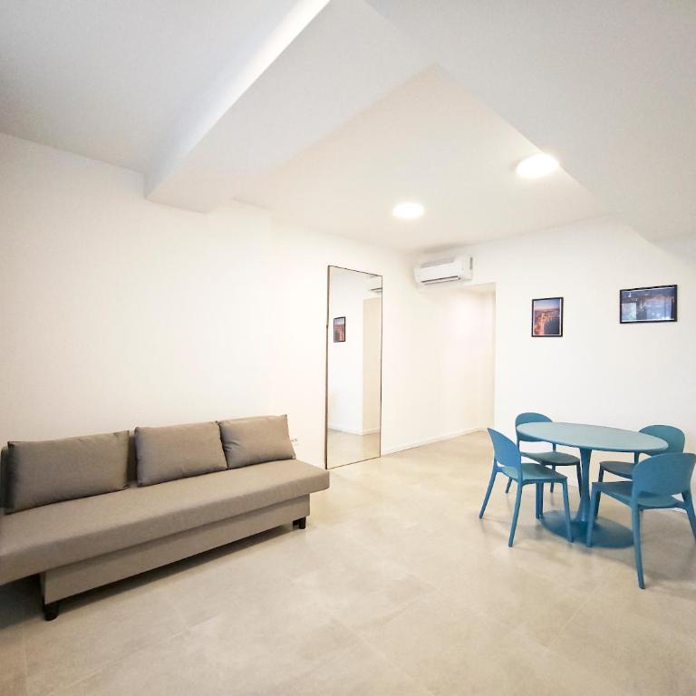 Pietra Apartment - Camera Tripla con Bagno Privato - 2