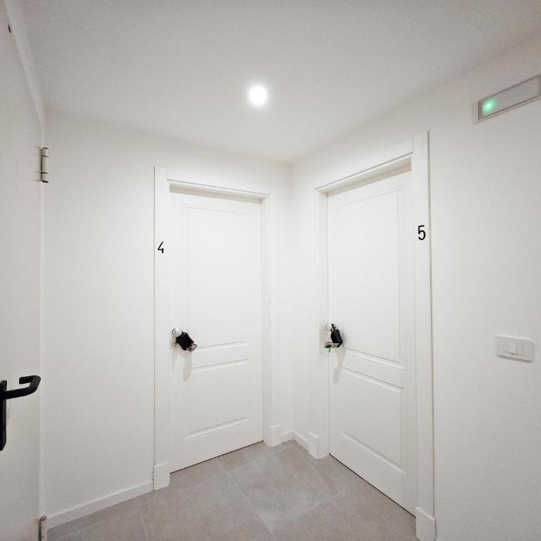 Pietra Apartment - Camera Tripla con Bagno Privato - 15
