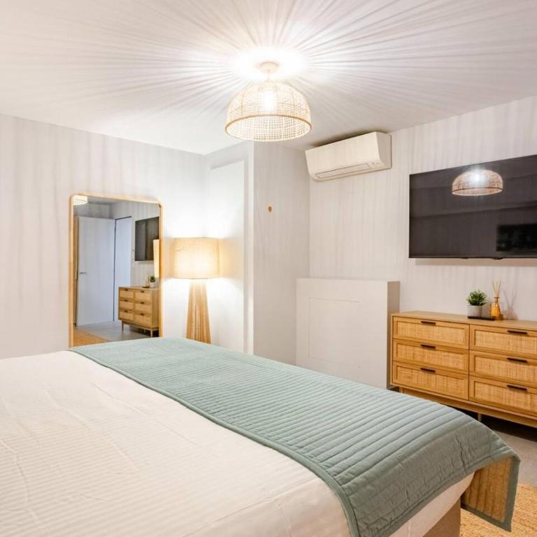 Appartement St Tropez Centre 3chambres et Jardin - Premium Apartment mit 3 Schlafzimmern - 29
