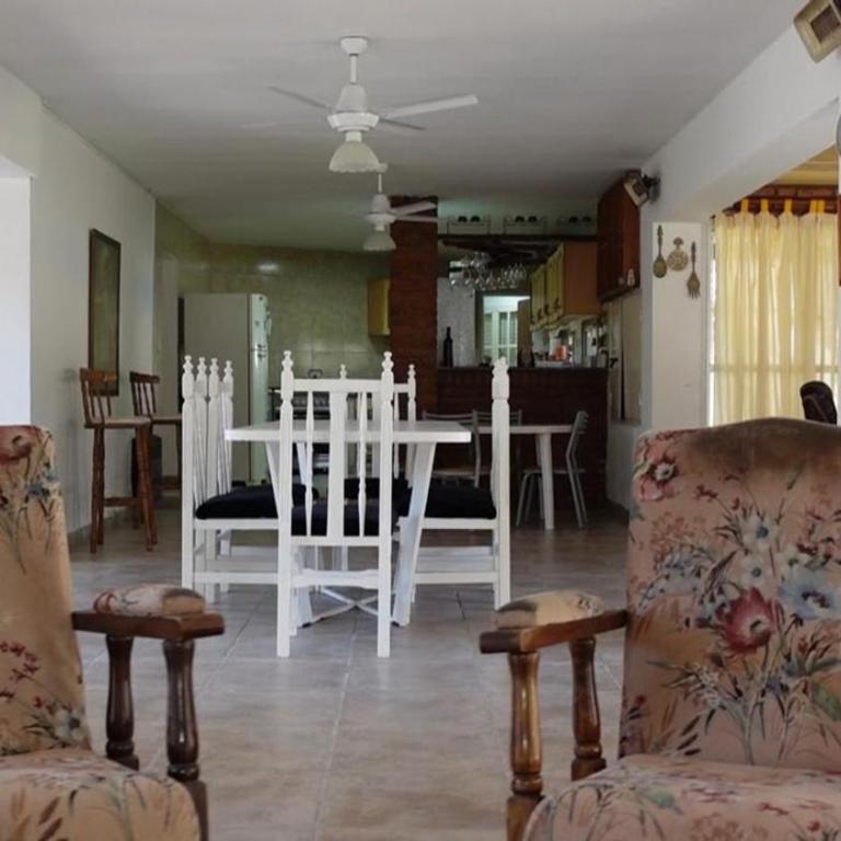 Fabulosa casa de usos multiples - Casa de 3 dormitorios - 4