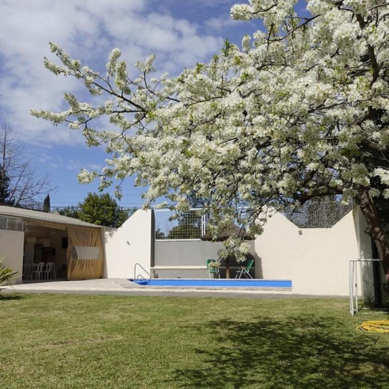 Fabulosa casa de usos multiples - Casa de 3 dormitorios - 1