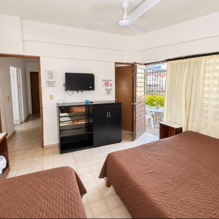 Hotel El Kiosco - Zweibettzimmer mit Stadtblick - 1