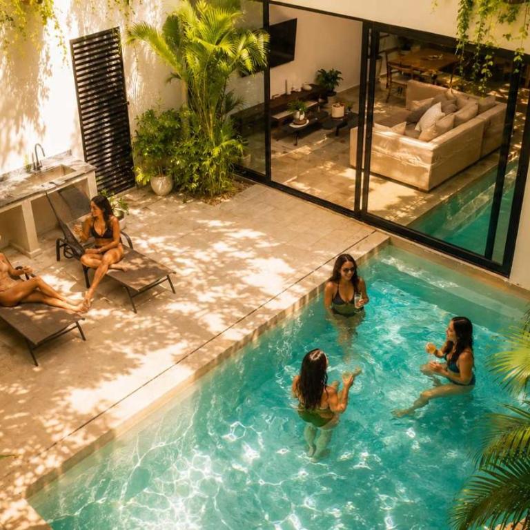 Villa con Limpieza Concierge y Jacuzzi - Villa - 1