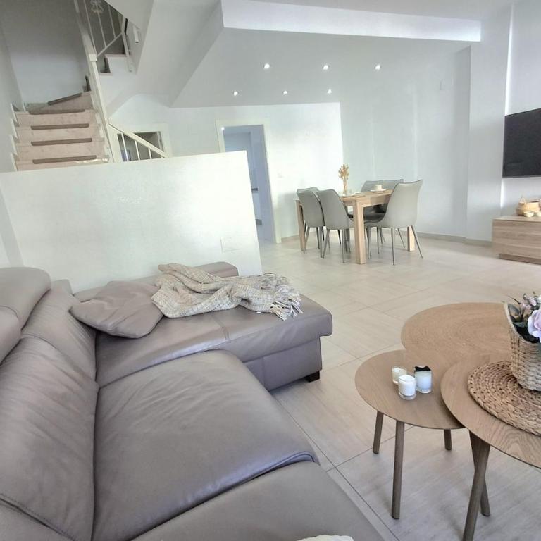 Family home with ocean views from the rooftop - Casa de 3 dormitorios - 20