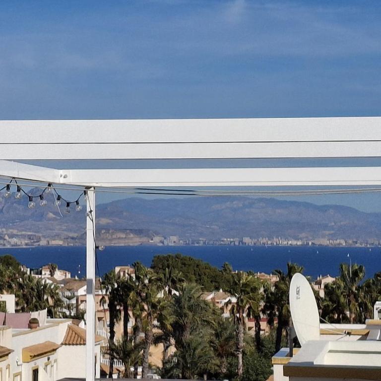 Family home with ocean views from the rooftop - Casa de 3 dormitorios - 23