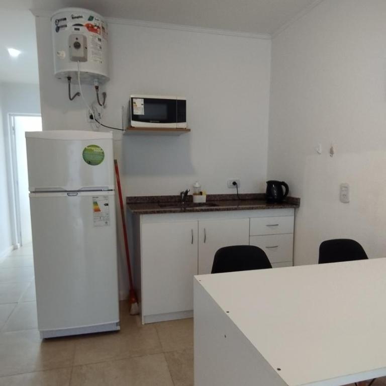 " Termas Dptos " - Frente al Complejo Termal - Casa - 12