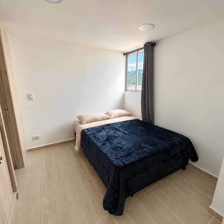 Central, Nuevo, Parqueadero Gratis, Full comodidad, Apartamento en Manizales - Apartamento de 3 dormitorios - 15