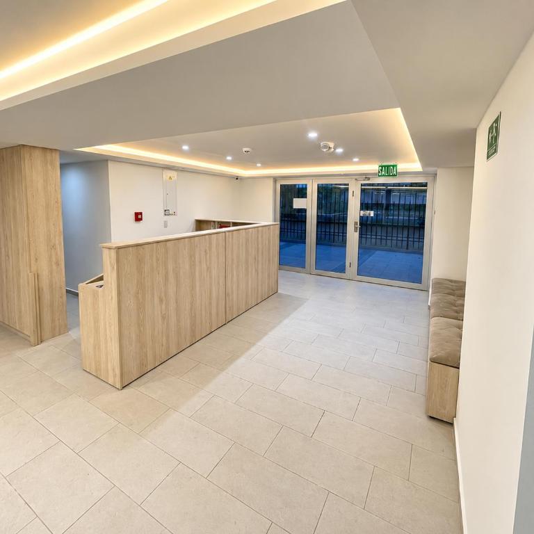 Central, Nuevo, Parqueadero Gratis, Full comodidad, Apartamento en Manizales - Apartamento de 3 dormitorios - 40