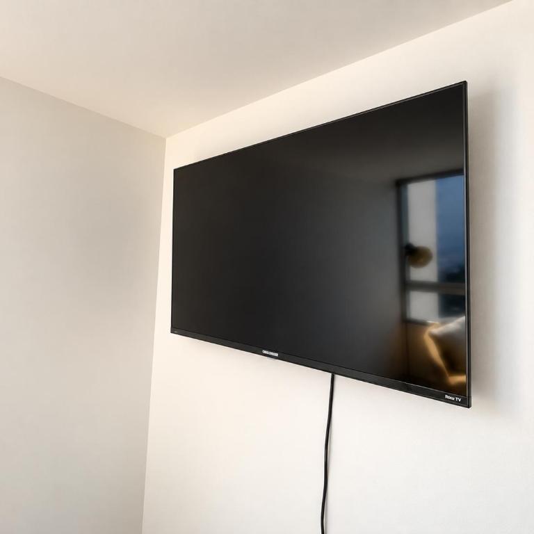 Central, Nuevo, Parqueadero Gratis, Full comodidad, Apartamento en Manizales - Apartamento de 3 dormitorios - 42