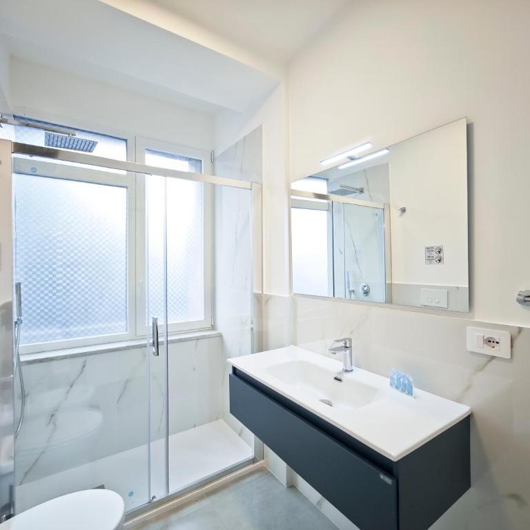 Sale Apartment - Camera Matrimoniale con Bagno Privato - 8