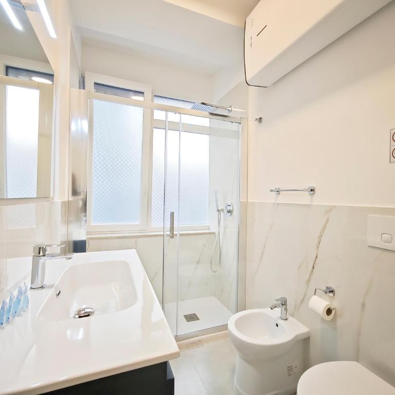 Sale Apartment - Camera Matrimoniale con Bagno Privato - 3