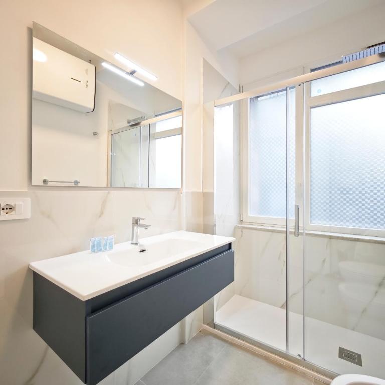Sale Apartment - Camera Matrimoniale con Bagno Privato - 5