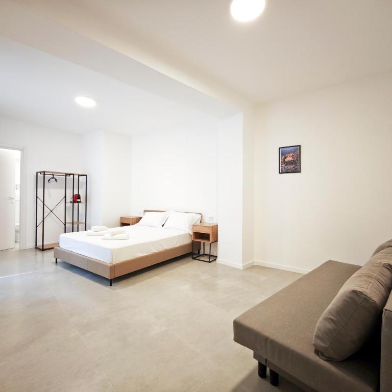 Sale Apartment - Camera Matrimoniale con Bagno Privato - 6