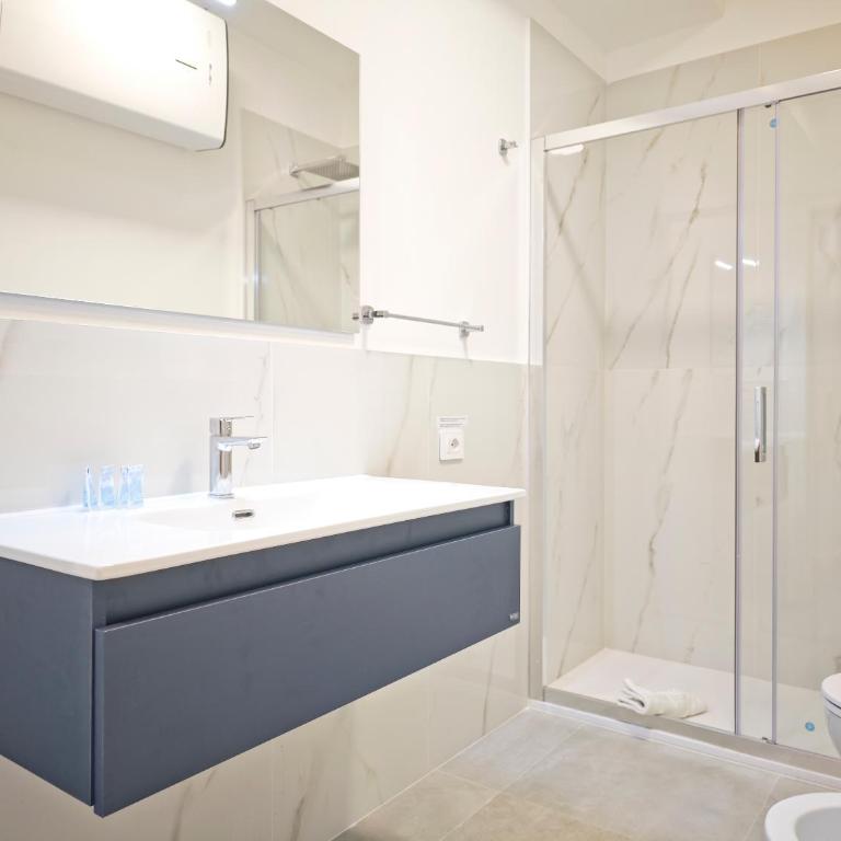Sale Apartment - Camera Matrimoniale con Bagno Privato - 7