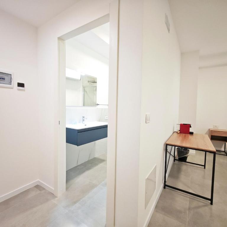 Sale Apartment - Camera Matrimoniale con Bagno Privato - 10