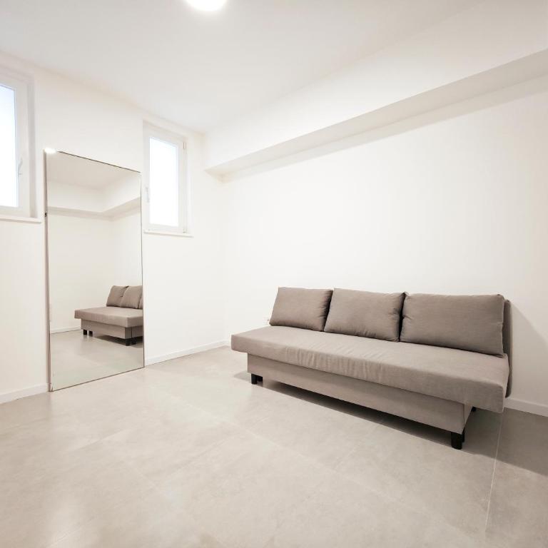 Sale Apartment - Camera Matrimoniale con Bagno Privato - 11