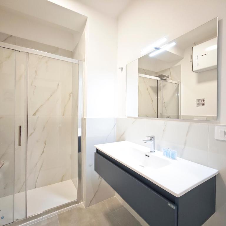 Sale Apartment - Camera Matrimoniale con Bagno Privato - 10