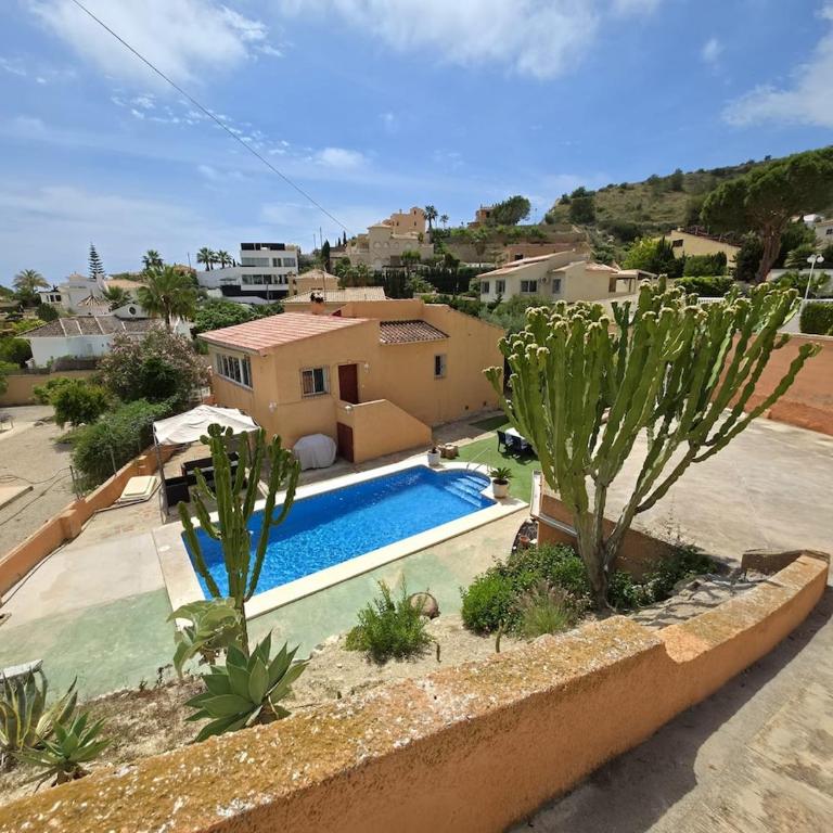 Casa de Playa con Piscina Estilo Rústico - Casa de 3 dormitorios - 39