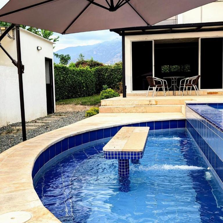 Precio de semana Finca con piscina y Desayuno - Villa - 5