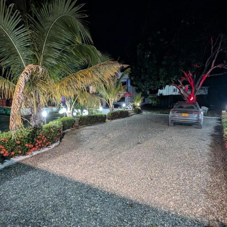 Precio de semana Finca con piscina y Desayuno - Villa - 15