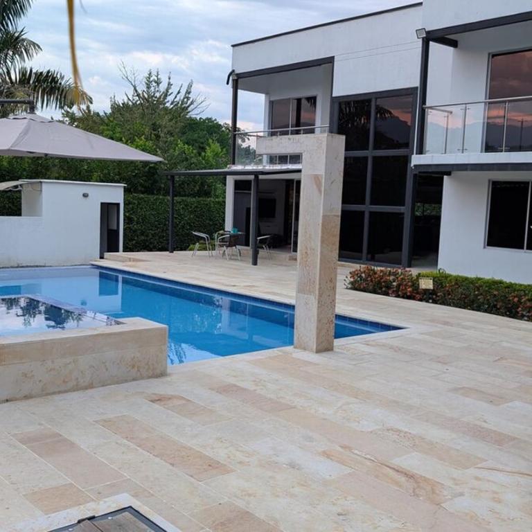 Precio de semana Finca con piscina y Desayuno - Villa - 18