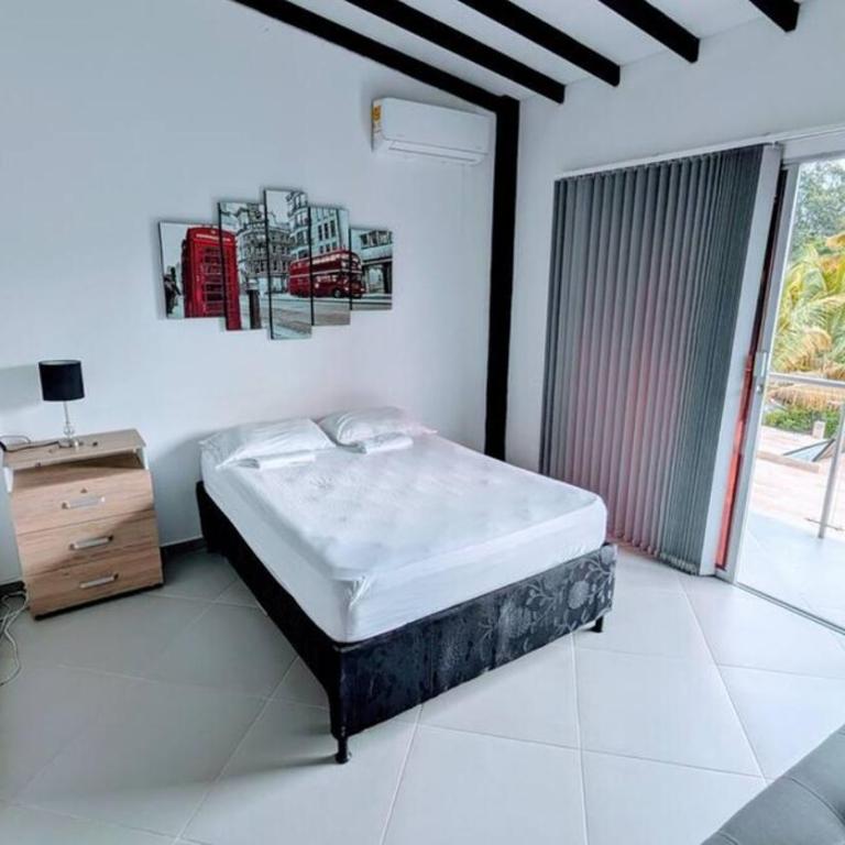 Precio de semana Finca con piscina y Desayuno - Villa - 22
