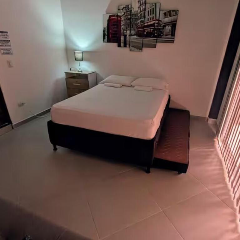 Precio de semana Finca con piscina y Desayuno - Villa - 25
