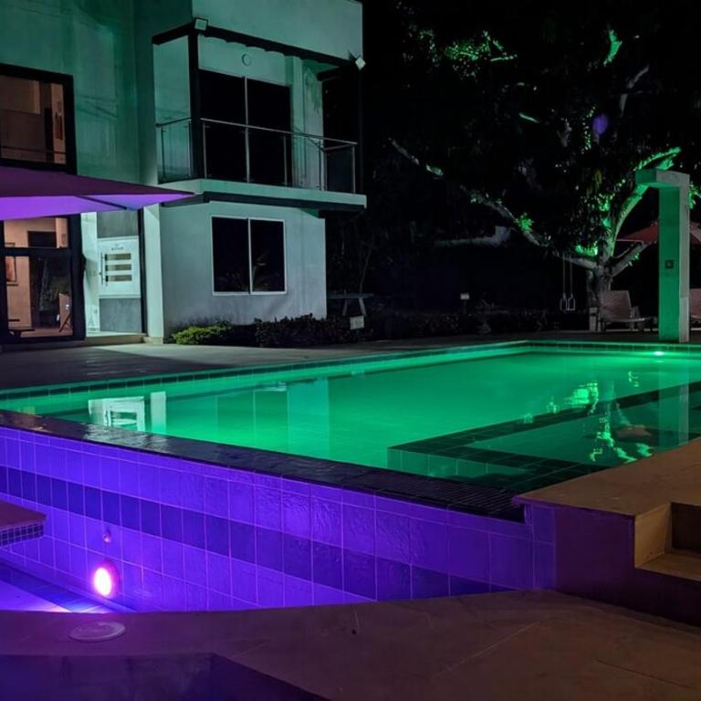 Precio de semana Finca con piscina y Desayuno - Villa - 44