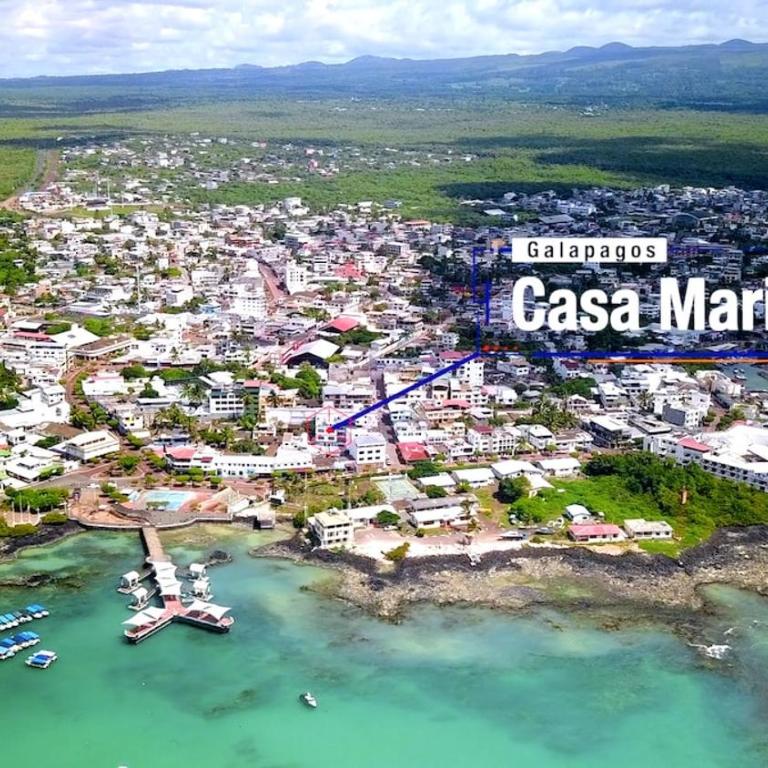 Galapagos Family Vacation 3 bedrooms 7 guests Centrally located and ocean view - Vacation Home - 8