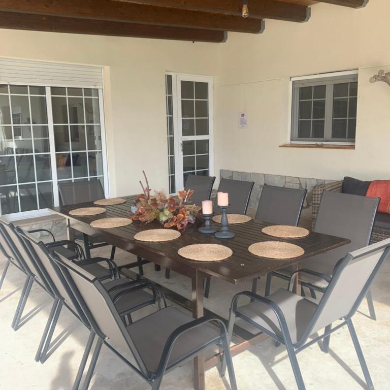 CASA DE SUEÑOS BENASHA, piscina, zona infantil, a tan solo 7 minutos de la playa - Casa de 5 dormitorios - 12