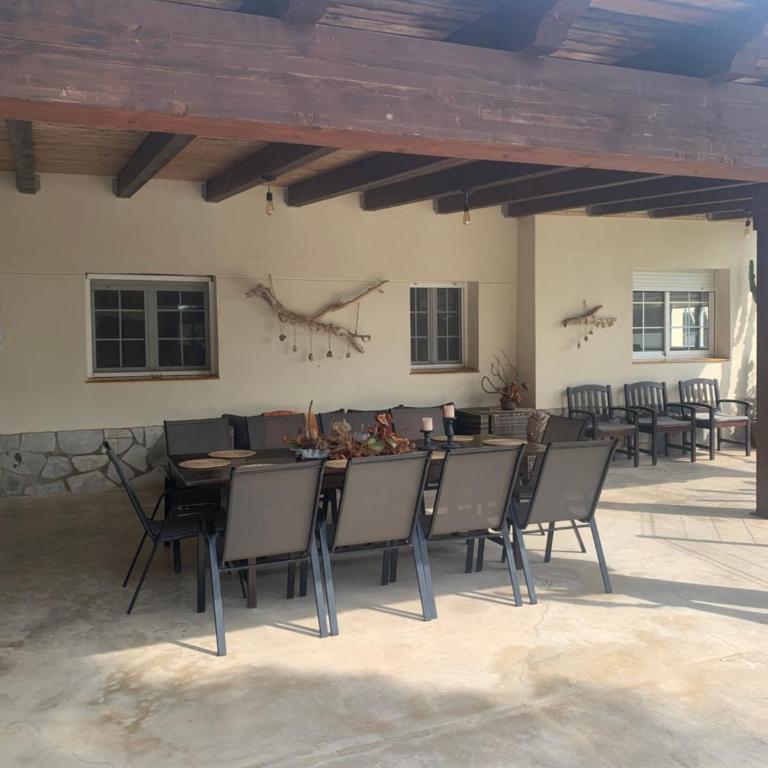 CASA DE SUEÑOS BENASHA, piscina, zona infantil, a tan solo 7 minutos de la playa - Casa de 5 dormitorios - 5