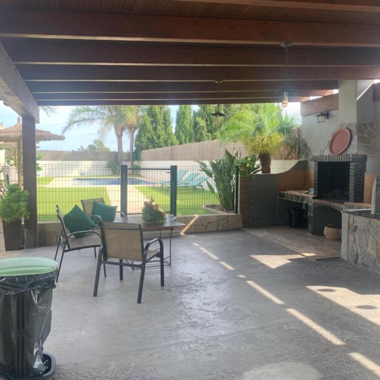 CASA DE SUEÑOS BENASHA, piscina, zona infantil, a tan solo 7 minutos de la playa - Casa de 5 dormitorios - 41