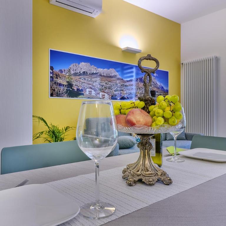 Lecco Lake Apartments Villa Liberty - Studio Apartment with King Bed - 3