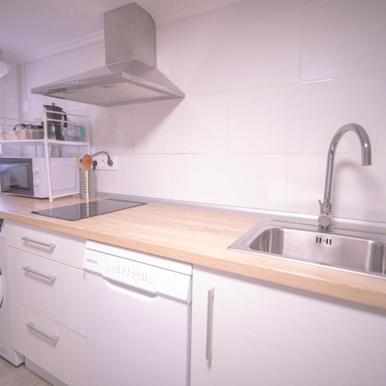 EL RINCONCITO DE MERCADERES Piso con encanto en el centro histórico de Logroño - Apartment - 5