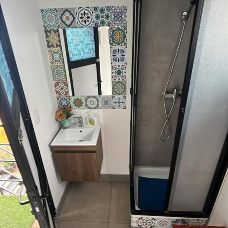 Hostal La Casa del Puente - Habitación Individual Estándar con baño compartido - 7
