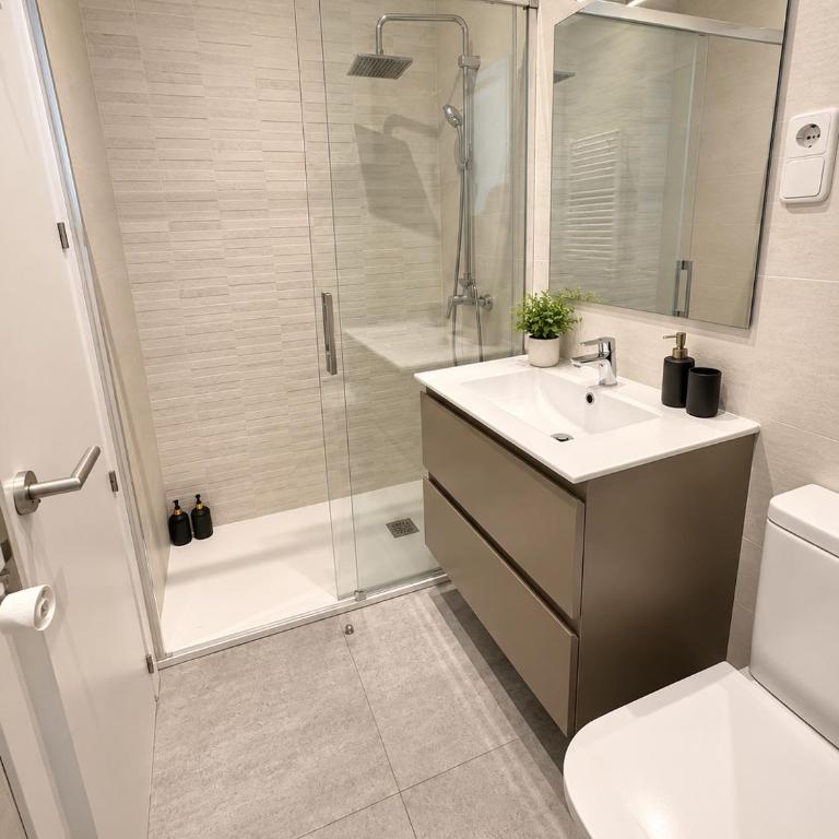 GRAN VIA 4 Habitaciones PRIME - Appartamento - 8