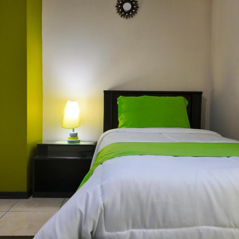 Hotel Las Gardenias - Habitación Individual Clásica - 4
