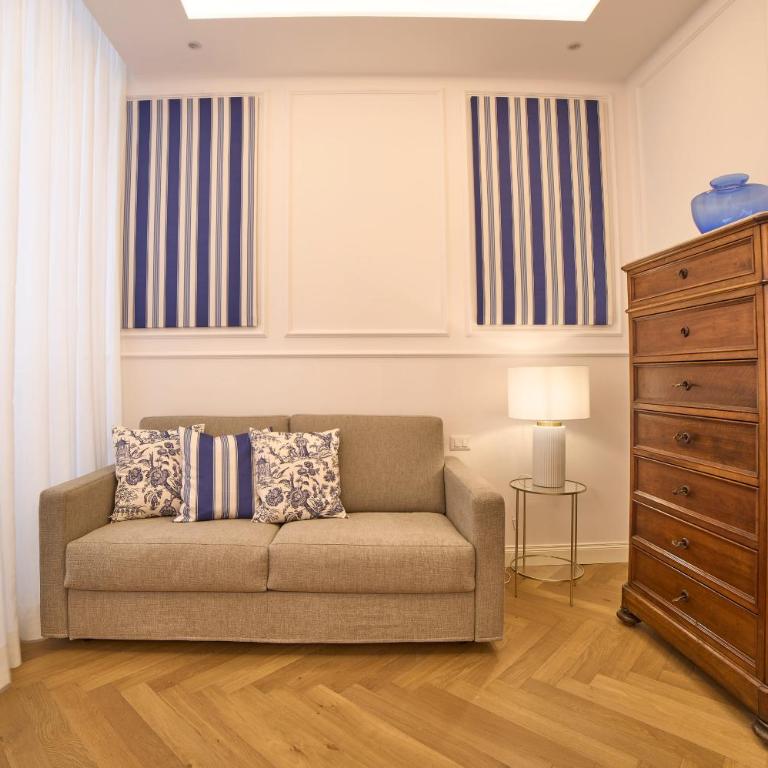 Borgo 14 - Residenza fiorentina - Camera Matrimoniale Deluxe con 1 Letto Supplementare - 6