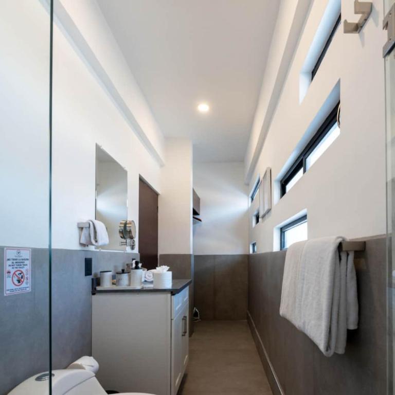 Modern Cabo Suite • Walk Everywhere - Apartamento - 13