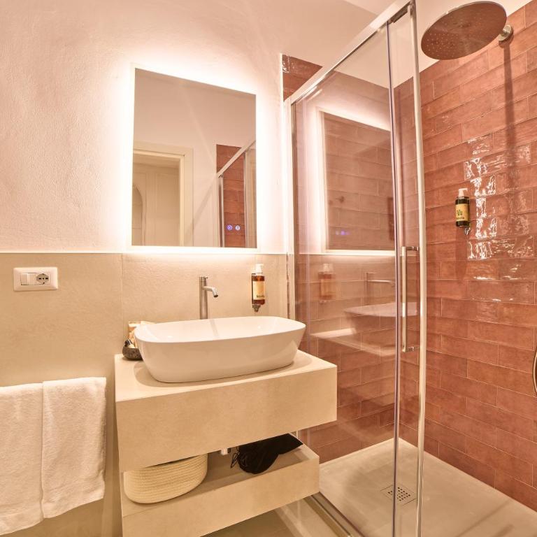 Borgo 14 - Residenza fiorentina - Camera Matrimoniale Deluxe con 1 Letto Supplementare - 9