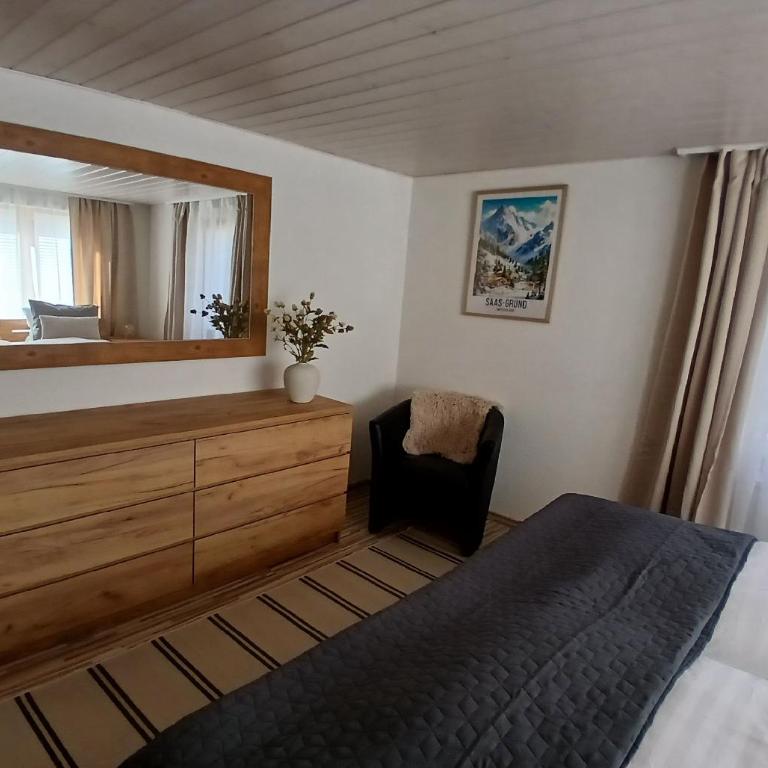 Appartement in Saas Fee with Free Parking - Apartment mit 3 Schlafzimmern - 10