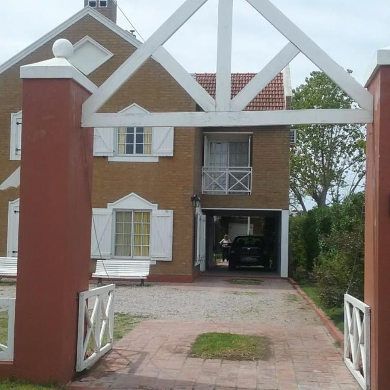 Cabañas Feywekus - Casa de 3 dormitorios - 1