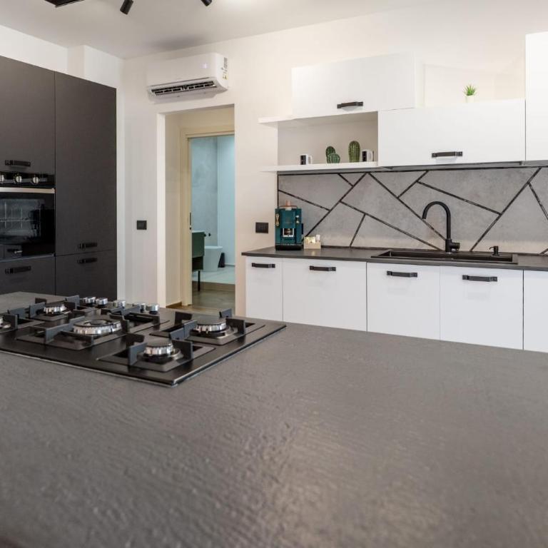 Aura Rooms - Appartamento Deluxe con 1 Camera da Letto e Vista Città - 11