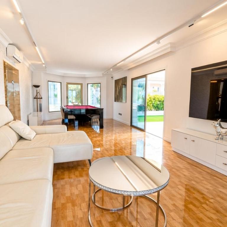 Luxury Villa in La Caleta Tenerife - Villa - 10