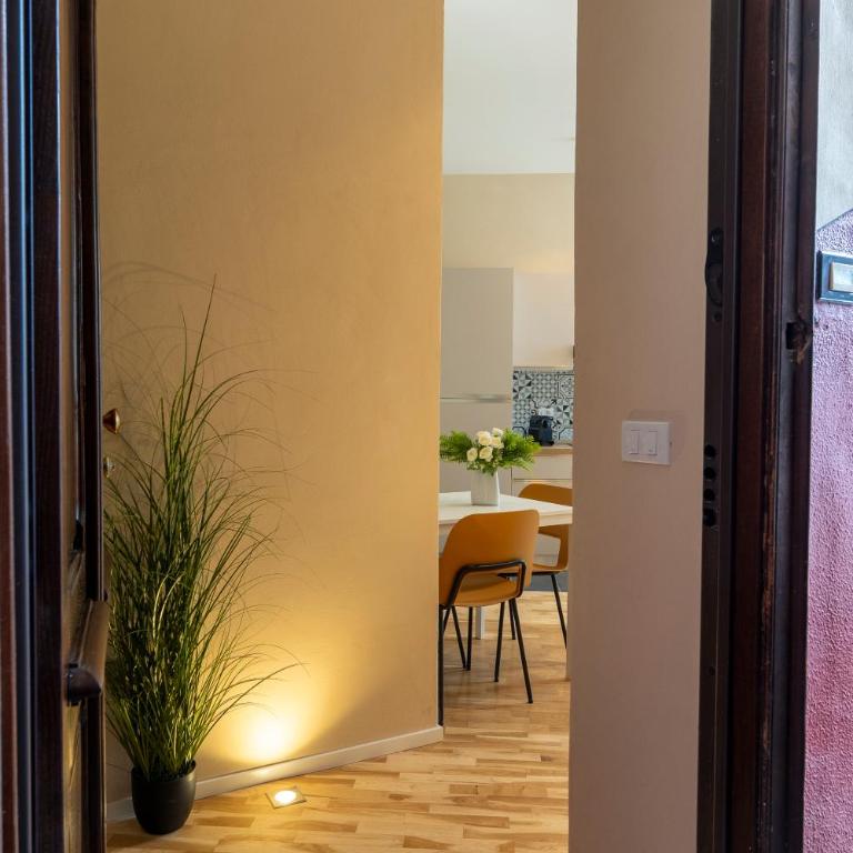 LE CHEVALIER APARTMENT CUNEO CENTRO Con WIFI - Appartamento con 2 Camere da Letto - 2